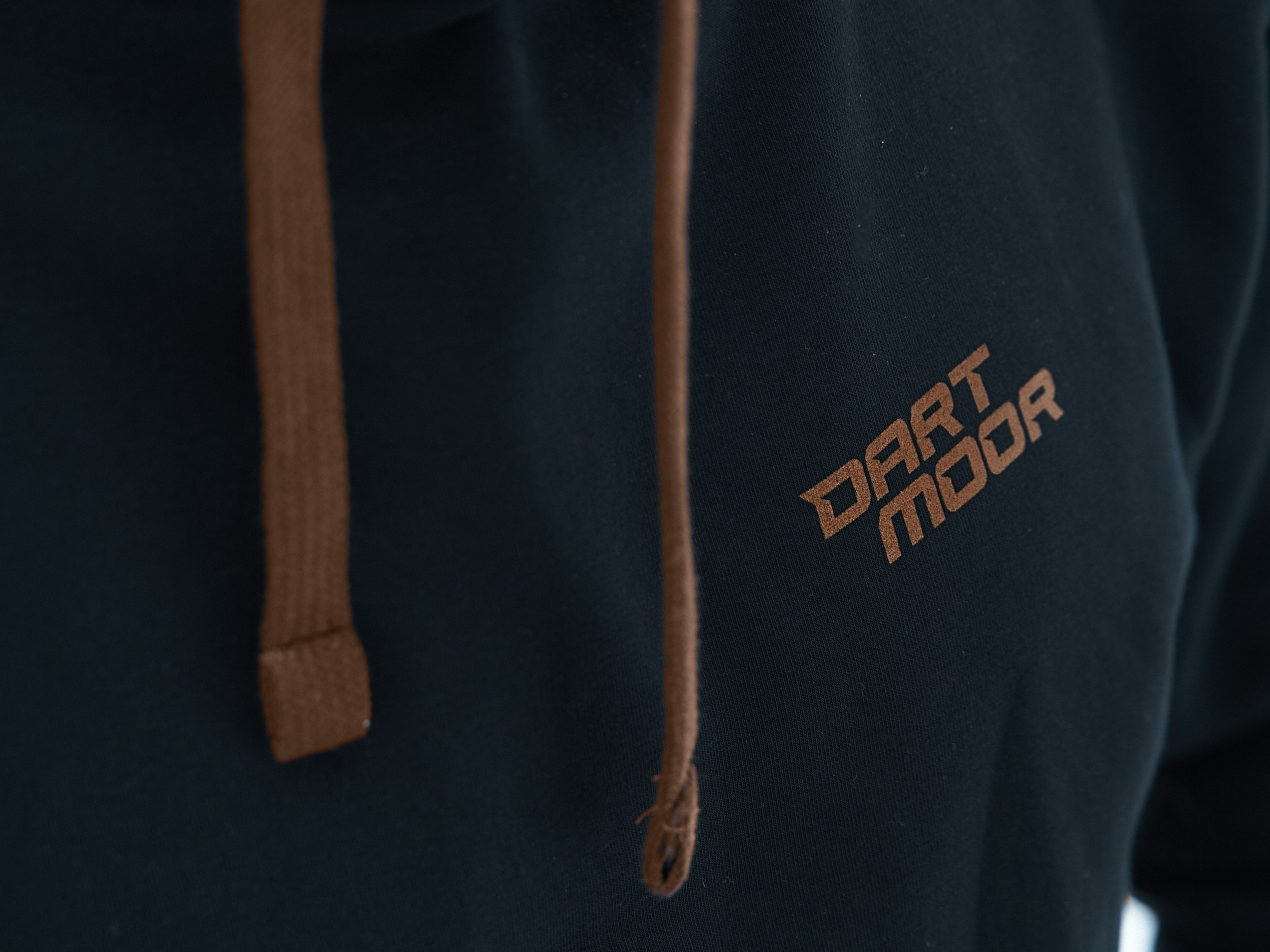 2025_Dartmoor_Soft-Goods_Cotton-Hoodie_photo_04