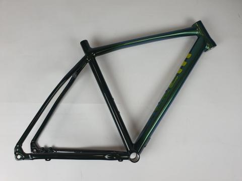 CX-One M zielony metalik outlet