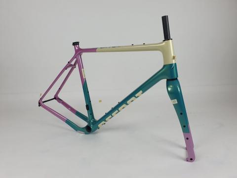 Freak Carbon set zielono-piaskowy L outlet